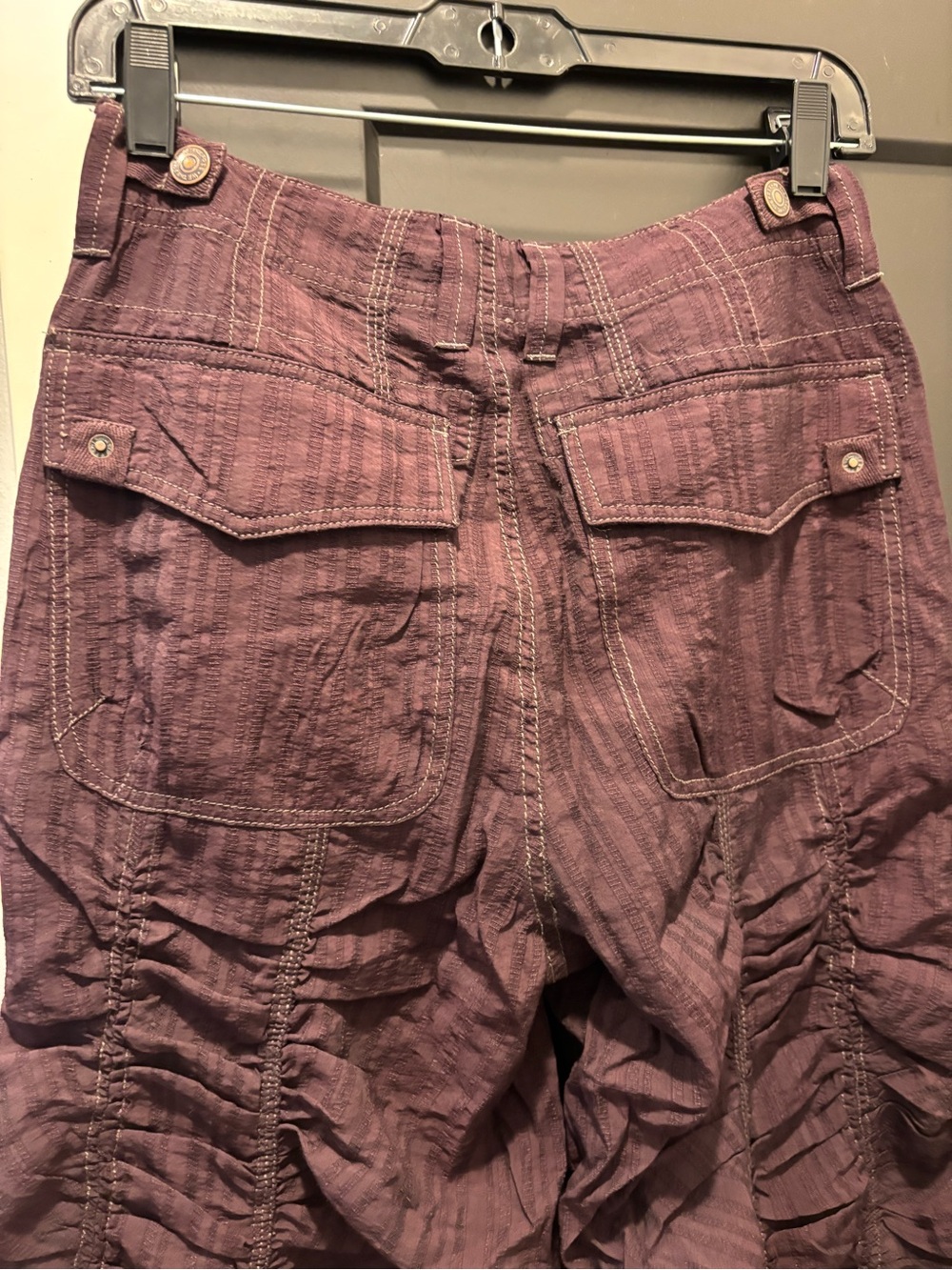 Free People Scorpio Shirred Cargo Pants XS NWT Black Coffee Brown We The Free - Picture 10 of 13